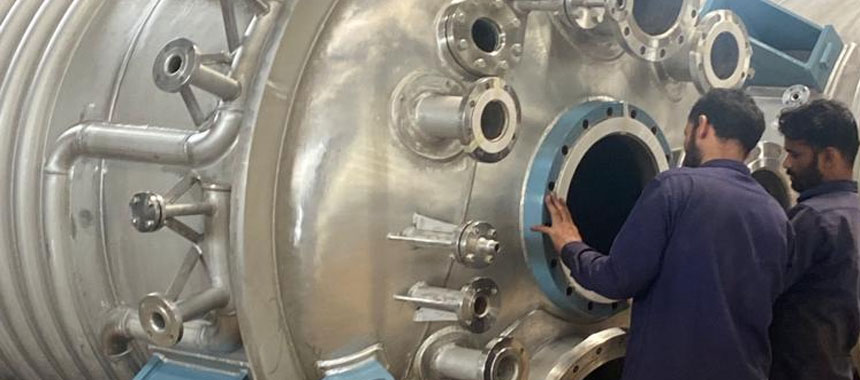 Agitator Tank Manufacturers in UAE | United Engineers